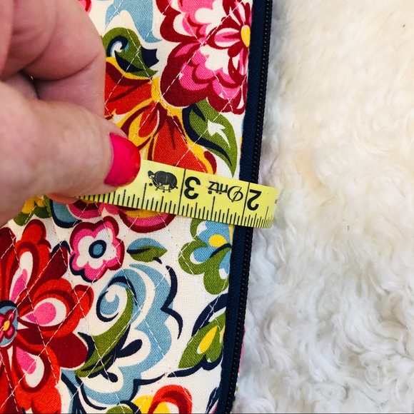 Vera Bradley Computer Carrying case - Picture 9 of 11